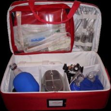 Sürgősségi táska, oxigénpalackkal, felnőtt